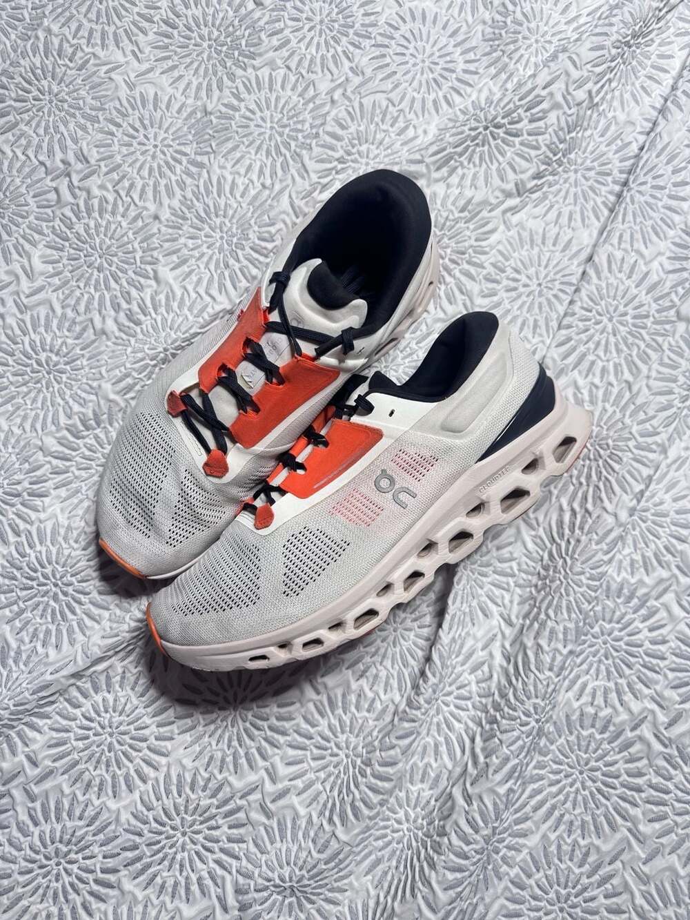 On Cloudstratus Mens Size 12 White Orange Running Sneakers CloudTec